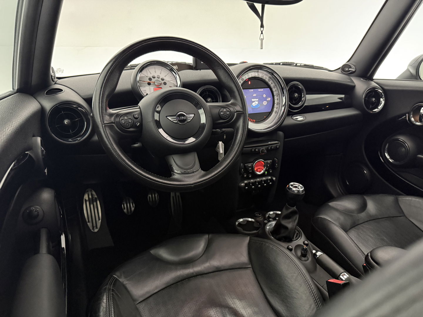 MINI Clubman 1.6 Cooper Hampton | Pano | H/K | Cruise | Navi | Stoelverw. | Parkeersens.