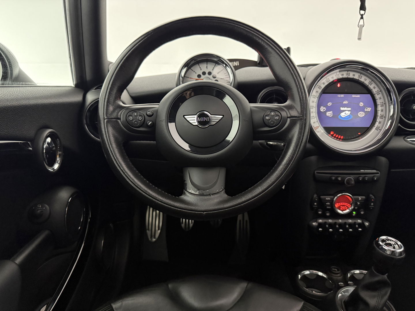 MINI Clubman 1.6 Cooper Hampton | Pano | H/K | Cruise | Navi | Stoelverw. | Parkeersens.