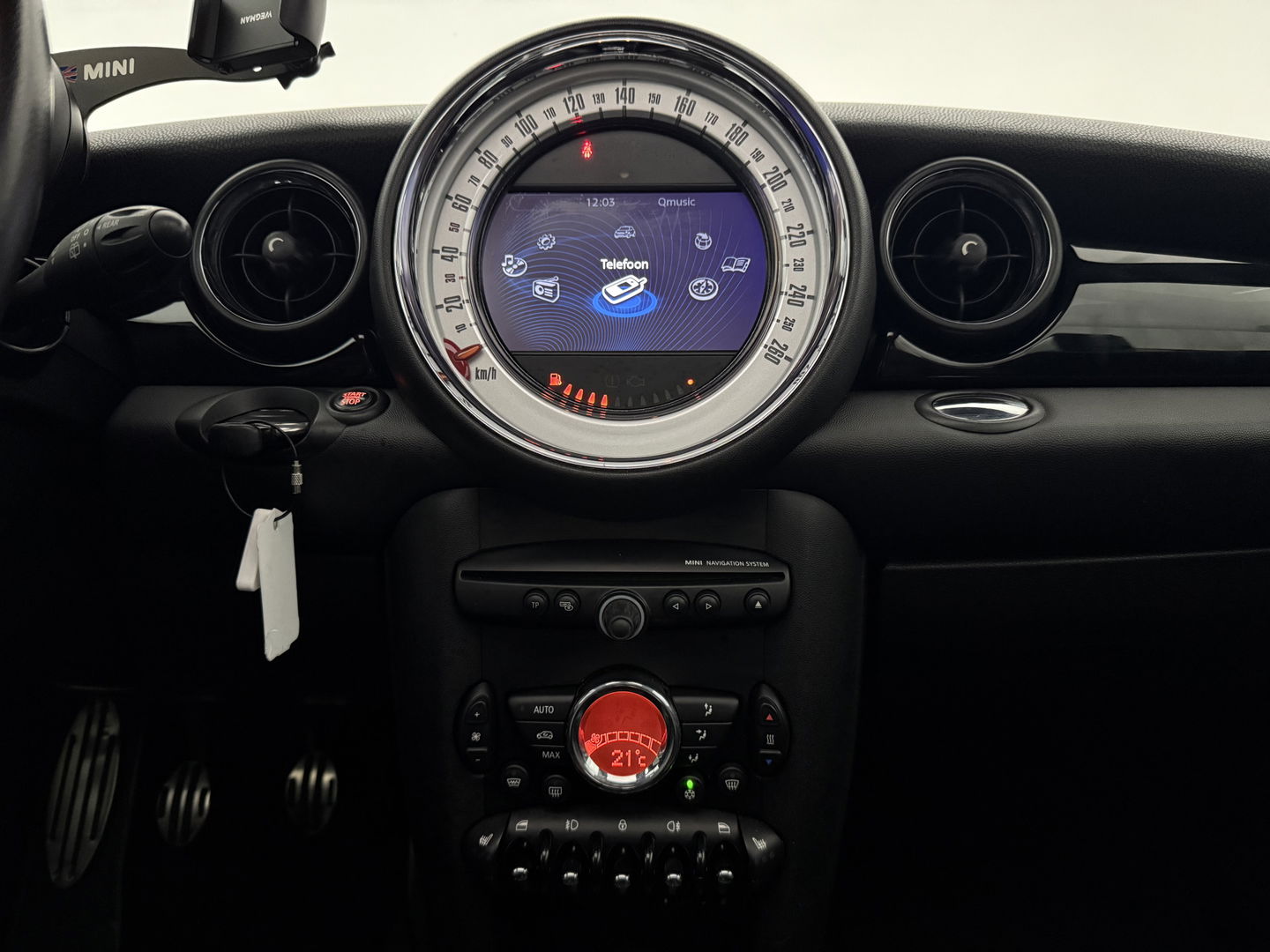 MINI Clubman 1.6 Cooper Hampton | Pano | H/K | Cruise | Navi | Stoelverw. | Parkeersens.