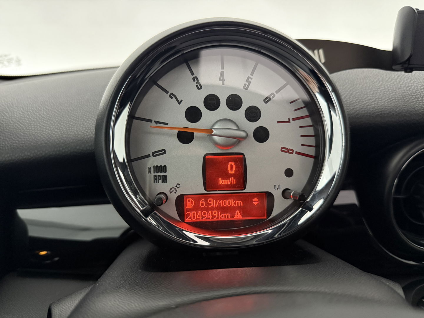 MINI Clubman 1.6 Cooper Hampton | Pano | H/K | Cruise | Navi | Stoelverw. | Parkeersens.