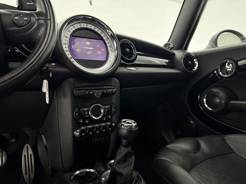 MINI Clubman 1.6 Cooper Hampton | Pano | H/K | Cruise | Navi | Stoelverw. | Parkeersens.
