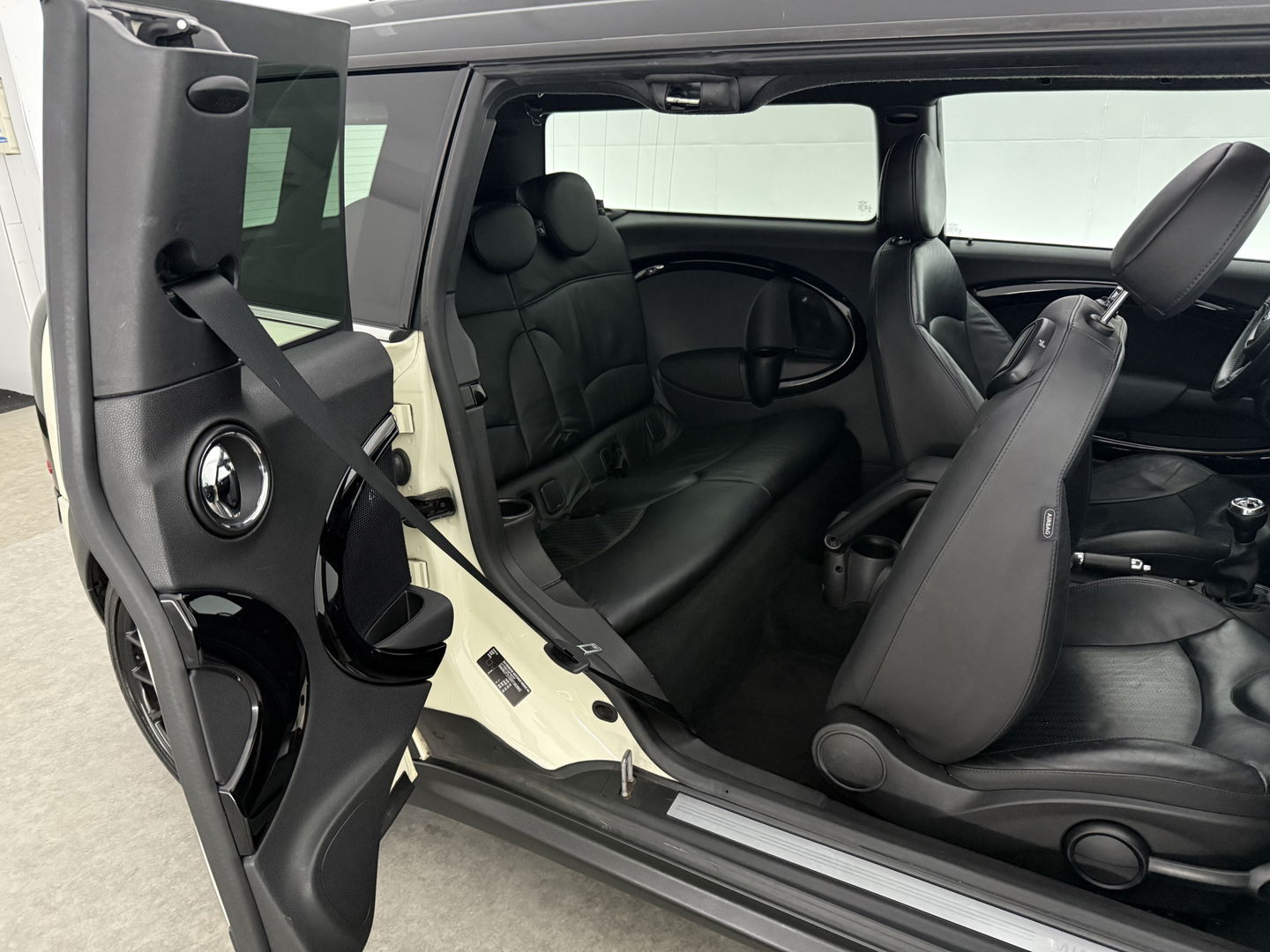 MINI Clubman 1.6 Cooper Hampton | Pano | H/K | Cruise | Navi | Stoelverw. | Parkeersens.