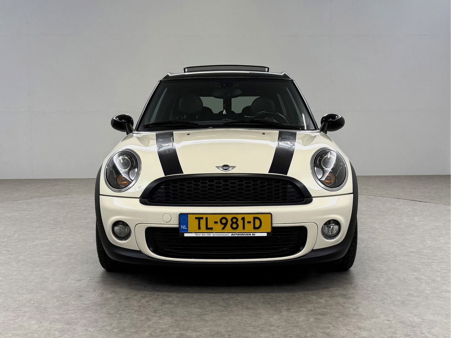 MINI Clubman 1.6 Cooper Hampton | Pano | H/K | Cruise | Navi | Stoelverw. | Parkeersens.