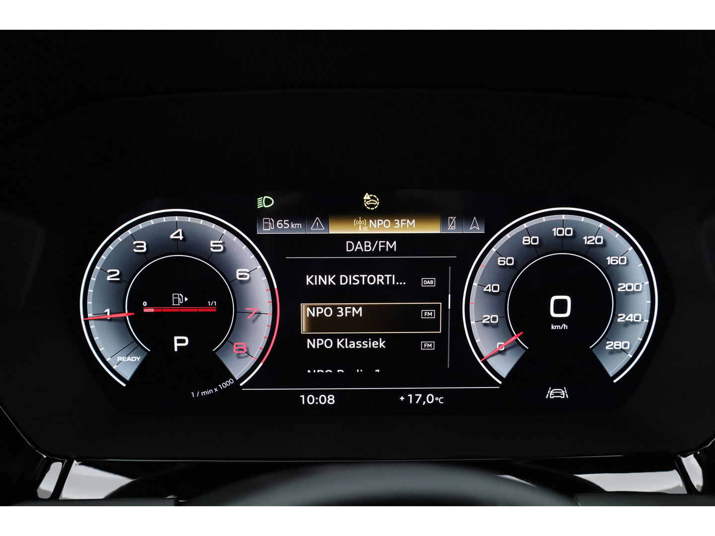 Audi A3 Sportback 35 TFSI | Pano | Afn. Trekhaak | Sportstoelen | Apple CarPlay | Stoelverw. | Camera | 17"