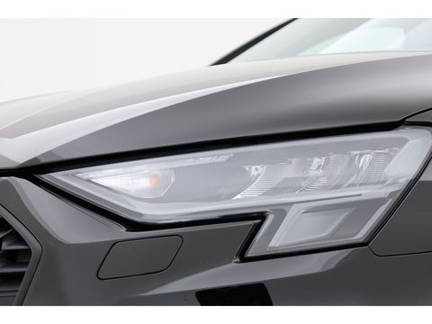Audi A3 Sportback 35 TFSI | Pano | Afn. Trekhaak | Sportstoelen | Apple CarPlay | Stoelverw. | Camera | 17"