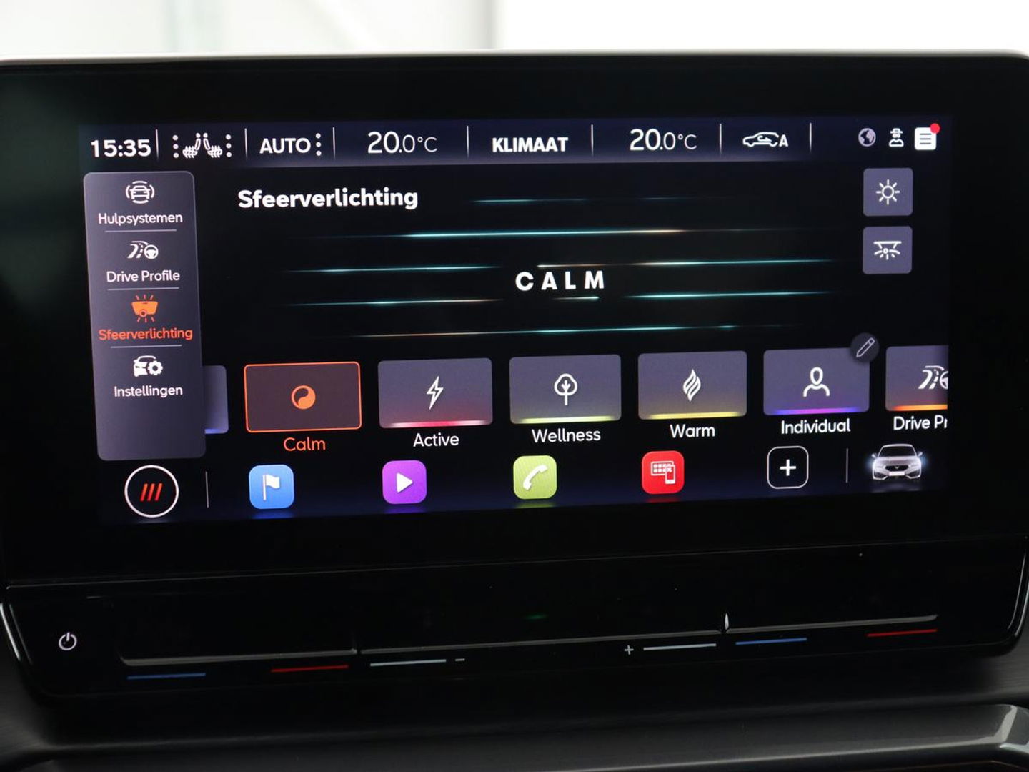 CUPRA Leon 2.0 TSI | 300pk | Panoramadak | Leder | Stoelverwarming | Carplay | Camera | Adaptive cruise | Navigatie | 19'' | Sfeerverlichting | Memory | Keyless | Sportstoelen