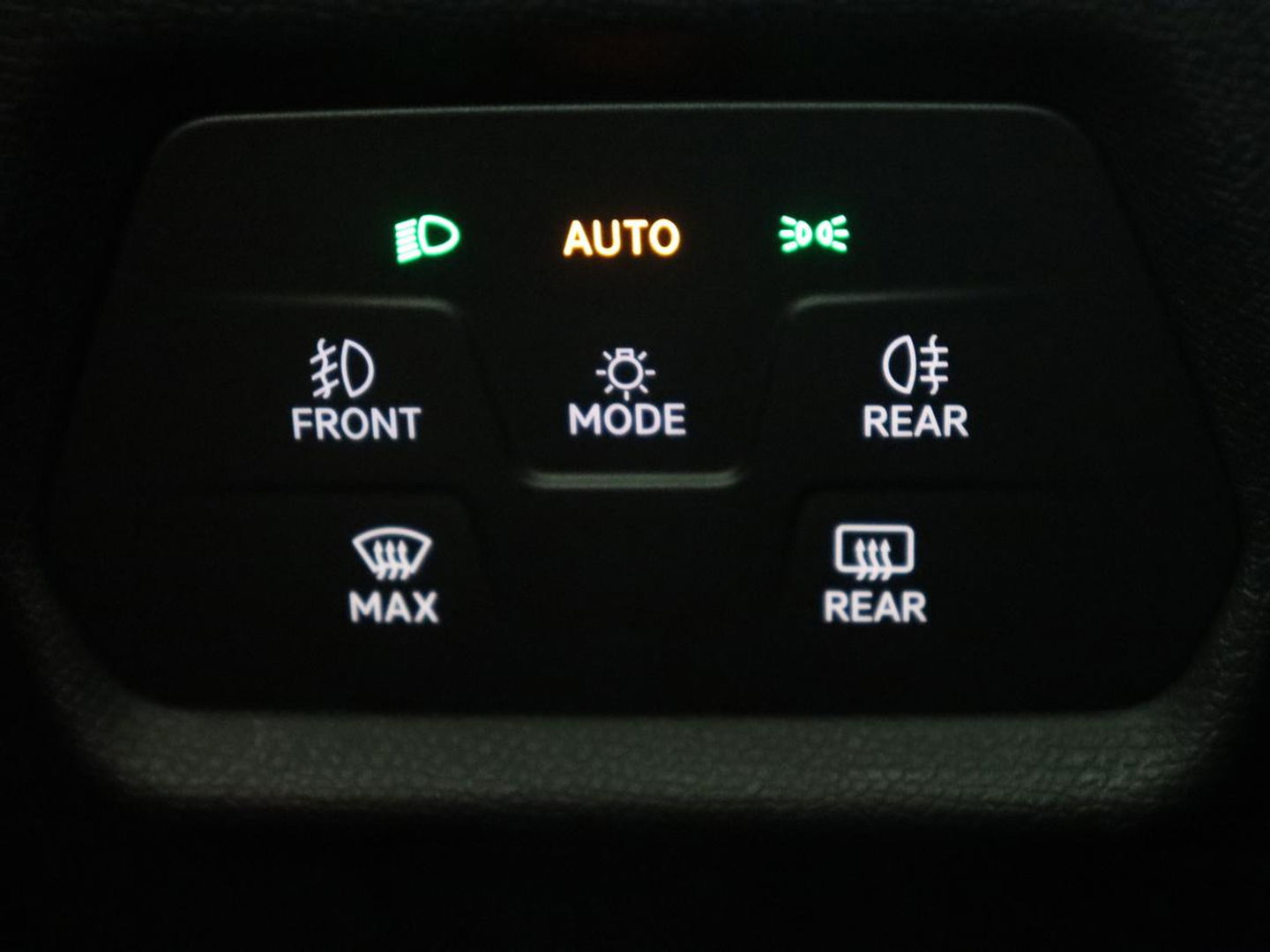 CUPRA Leon 2.0 TSI | 300pk | Panoramadak | Leder | Stoelverwarming | Carplay | Camera | Adaptive cruise | Navigatie | 19'' | Sfeerverlichting | Memory | Keyless | Sportstoelen