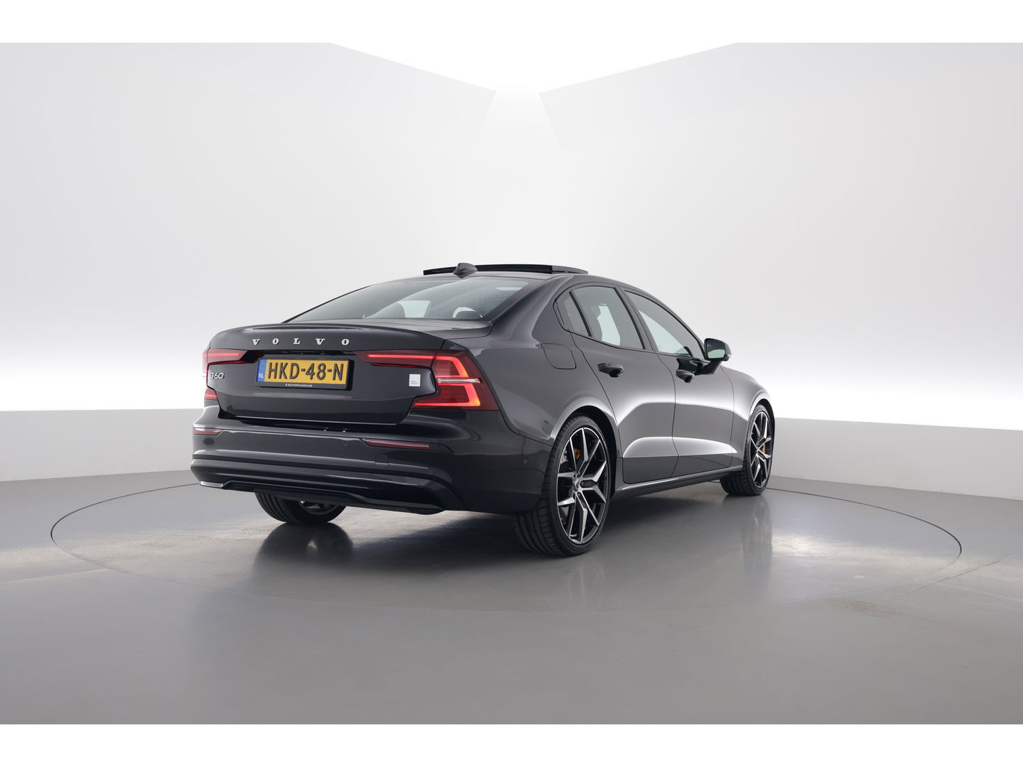 Volvo S60 T8 Polestar Engineered |Öhlins | Pano | HUD | Bowers & Wilkins | 360cam | Pilot Assist