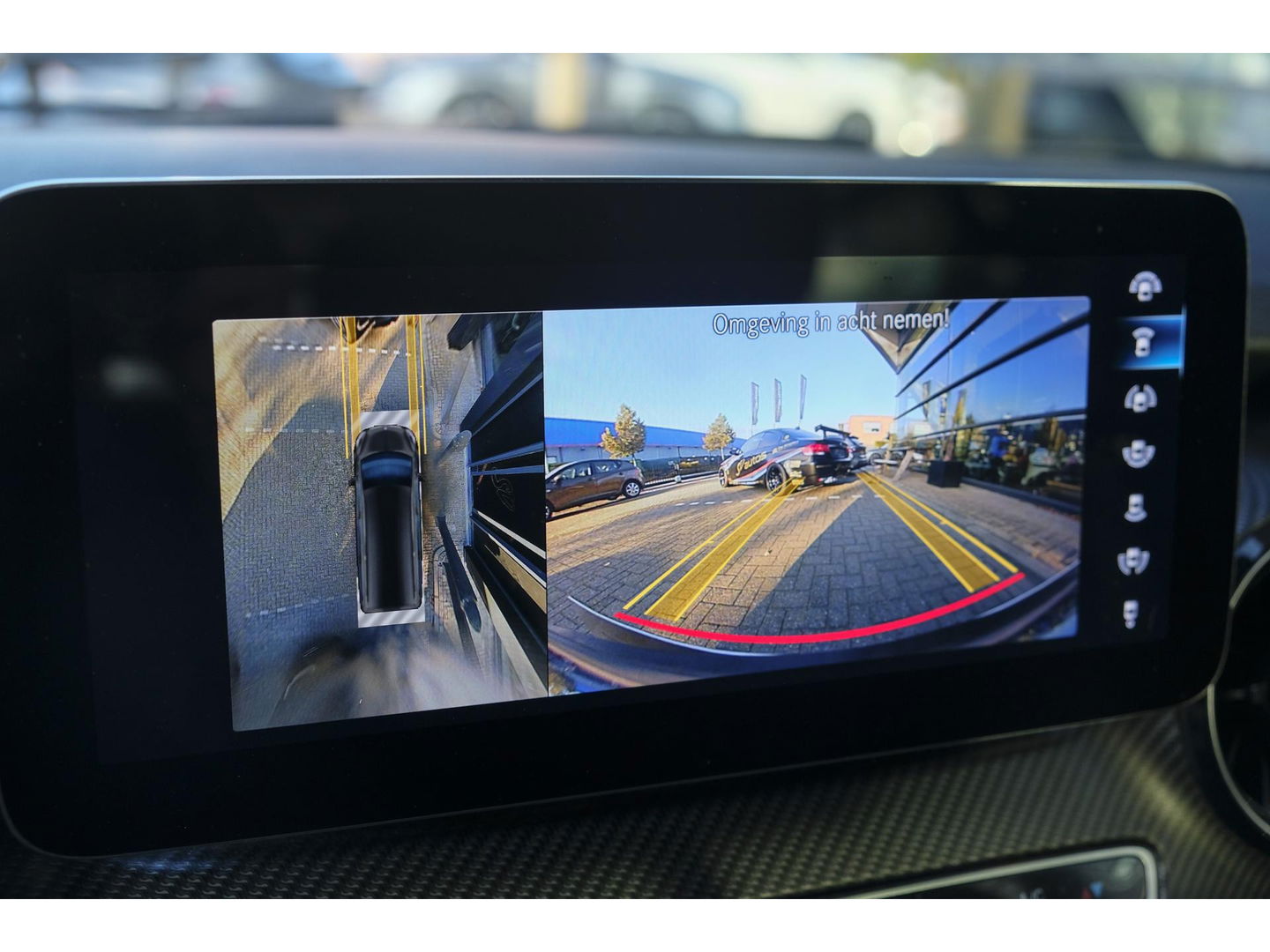 Mercedes-Benz V-Klasse V300d AMG 240pk Extra Lang XL Burmester Elektrische schuifdeuren Trekhaak Night pakket Black Edition