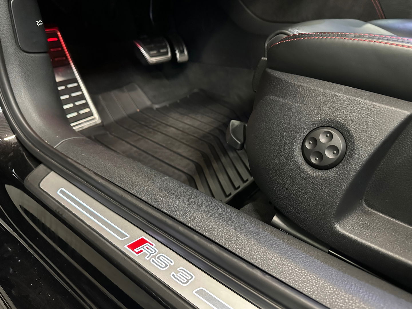 Audi RS3 2.5 TFSI Limo|Pano|B&O|ACC|RS Seat|Sfeer|Keyles|VOL