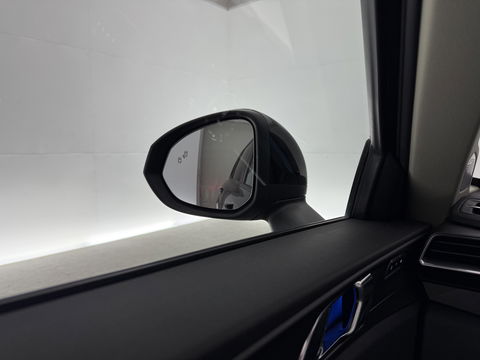 Lynk Co 01 1.5 | Pano | Virtual | Sfeerverl. | Memory | Camera | Carplay | Keyless | Adaptive Cruise