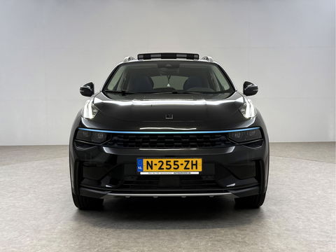 Lynk Co 01 1.5 | Pano | Virtual | Sfeerverl. | Memory | Camera | Carplay | Keyless | Adaptive Cruise