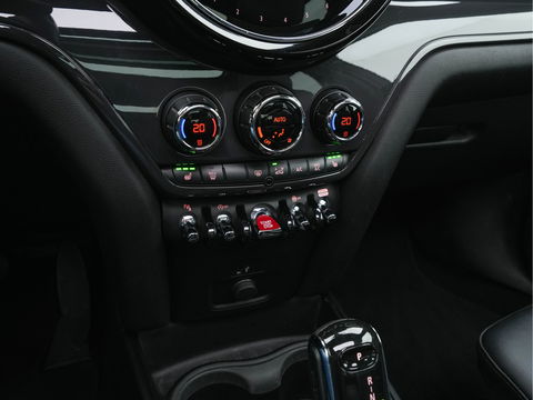 MINI Countryman 1.5 Cooper Boardwalk Edition (INCL-BTW) Aut. *PANO | HEAD-UP | ADAPTIVE-CRUISE | LUXURY-LEATHER | FULL-LED | HARMAN/KARDON | CAMERA | KEYLESS | HEATED-SPORTSEATS | AMBIENT-LIGHT | DAB+ | NAVI-FULLMAP | ECC | PDC | DIGI-C