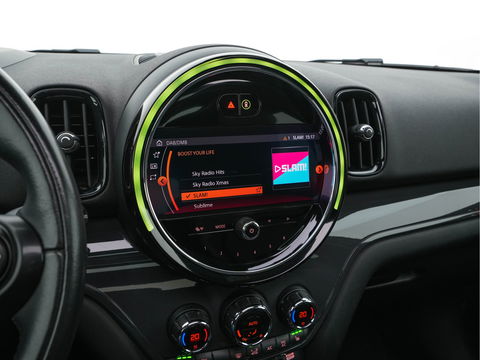 MINI Countryman 1.5 Cooper Boardwalk Edition (INCL-BTW) Aut. *PANO | HEAD-UP | ADAPTIVE-CRUISE | LUXURY-LEATHER | FULL-LED | HARMAN/KARDON | CAMERA | KEYLESS | HEATED-SPORTSEATS | AMBIENT-LIGHT | DAB+ | NAVI-FULLMAP | ECC | PDC | DIGI-C