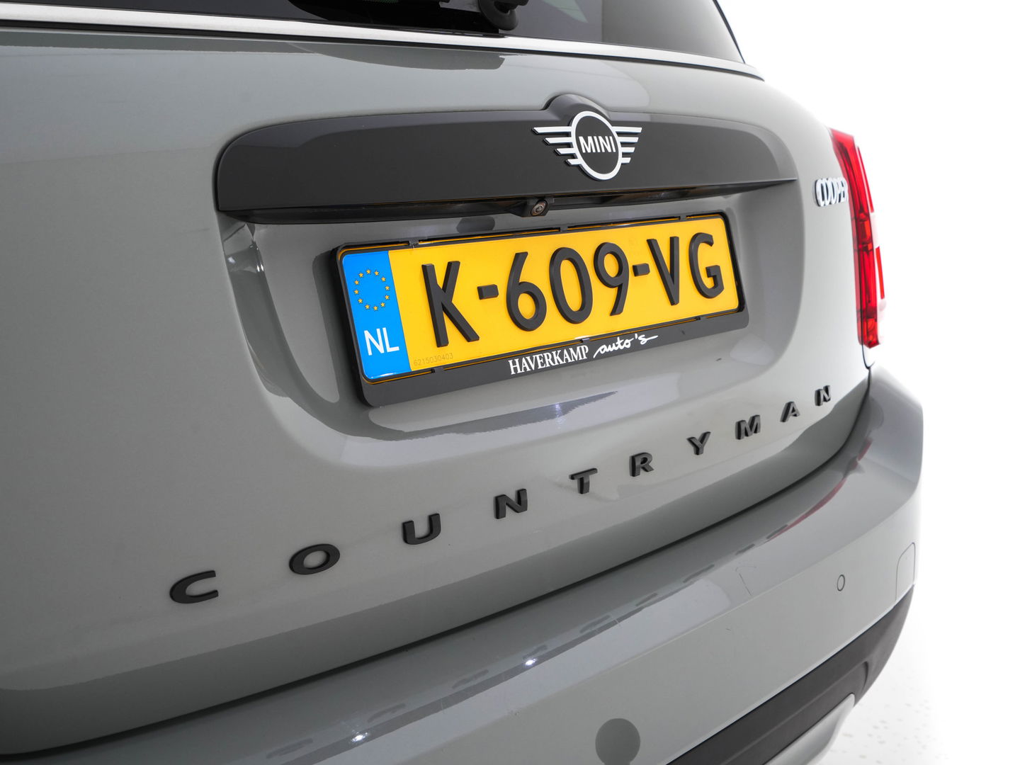 MINI Countryman 1.5 Cooper Boardwalk Edition (INCL-BTW) Aut. *PANO | HEAD-UP | ADAPTIVE-CRUISE | LUXURY-LEATHER | FULL-LED | HARMAN/KARDON | CAMERA | KEYLESS | HEATED-SPORTSEATS | AMBIENT-LIGHT | DAB+ | NAVI-FULLMAP | ECC | PDC | DIGI-C