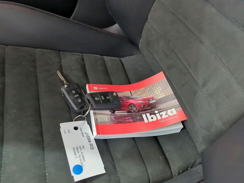 SEAT Ibiza 1.0 TSI FR Intense 116PK Pano Virtual Camera NAP
