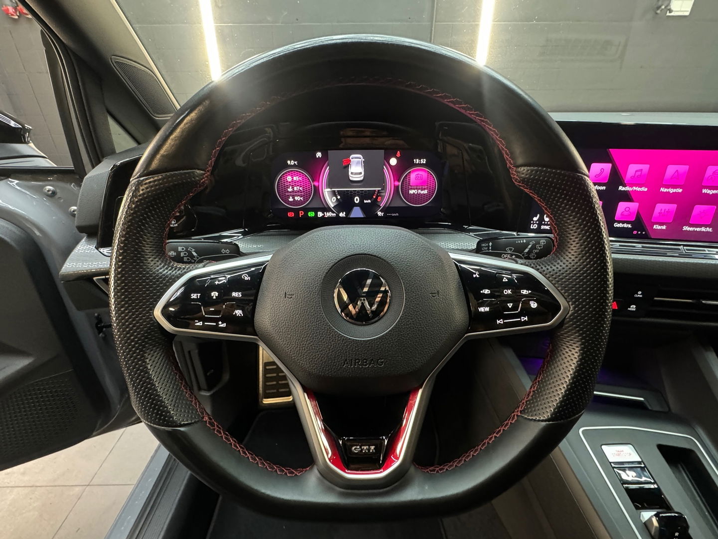 Volkswagen Golf 2.0 TSI GTI Clubsport Pano|IQ|Sfeer|Camera