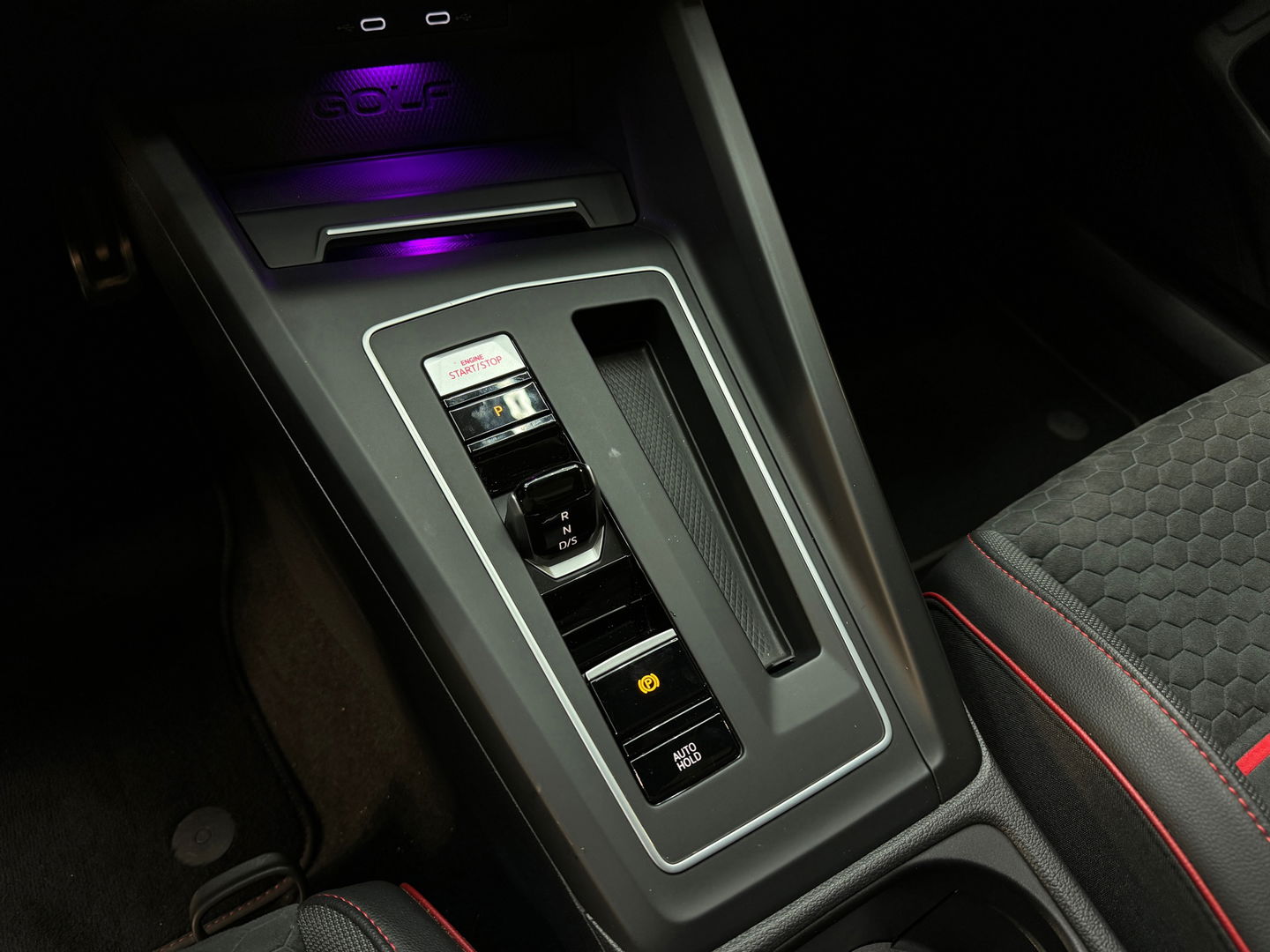 Volkswagen Golf 2.0 TSI GTI Clubsport Pano|IQ|Sfeer|Camera