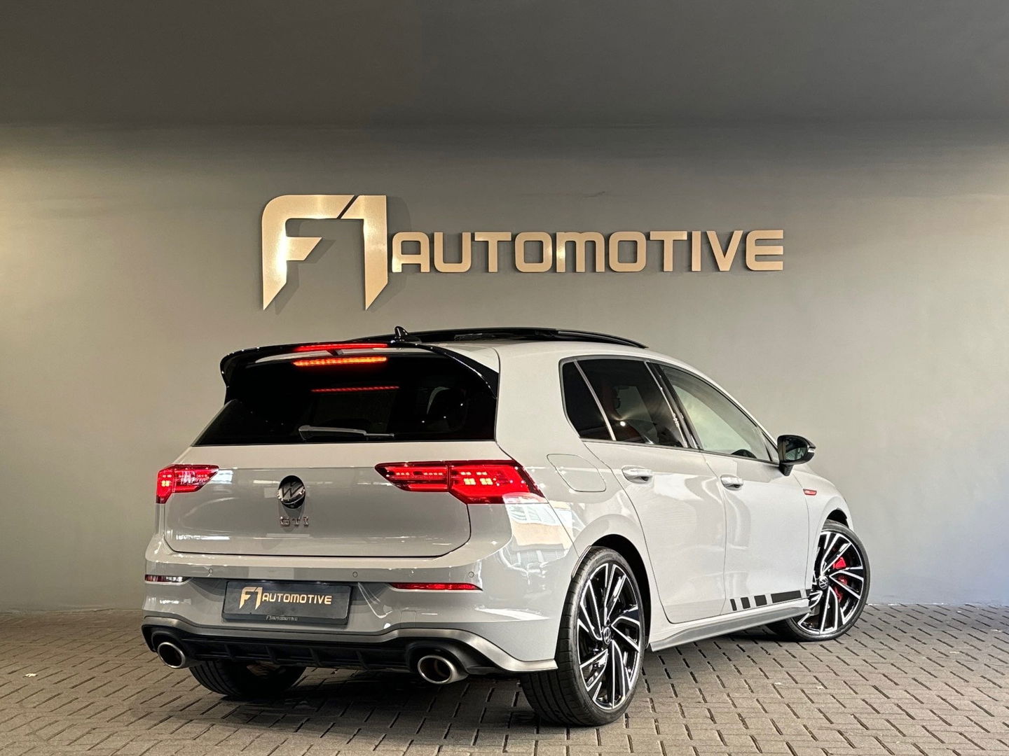 Volkswagen Golf 2.0 TSI GTI Clubsport Pano|IQ|Sfeer|Camera