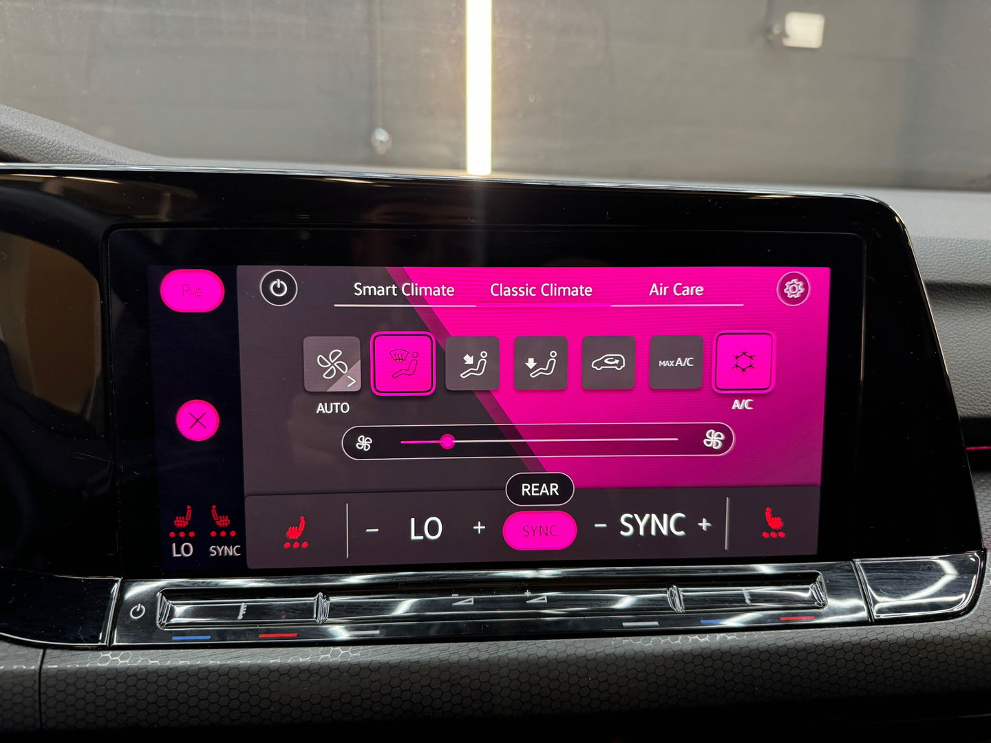 Volkswagen Golf 2.0 TSI GTI Clubsport Pano|IQ|Sfeer|Camera