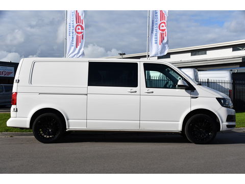 Volkswagen Transporter 2.0 TDI L2H1 DC PB Edition Carplay, Trekhaak, Airco, 150pk, Multimedia, Euro 6,Uniek!
