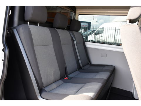Volkswagen Transporter 2.0 TDI L2H1 DC PB Edition Carplay, Trekhaak, Airco, 150pk, Multimedia, Euro 6,Uniek!