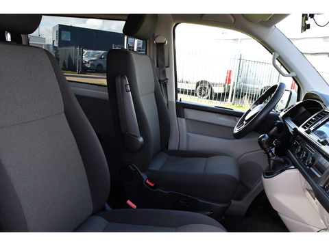 Volkswagen Transporter 2.0 TDI L2H1 DC PB Edition Carplay, Trekhaak, Airco, 150pk, Multimedia, Euro 6,Uniek!