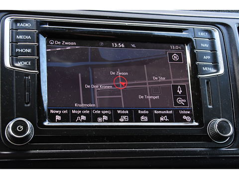 Volkswagen Transporter 2.0 TDI L2H1 DC PB Edition Carplay, Trekhaak, Airco, 150pk, Multimedia, Euro 6,Uniek!