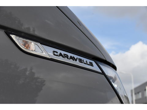 Volkswagen Transporter 2.0 TDI L2H1 DC Caravelle Full options! Adaptieve Cruise, Virtual, Carplay, LED, 204PK, 2 x Schuifdeur, Clima, Stoelverwarming, Trekhaak, Uniek! Bulli