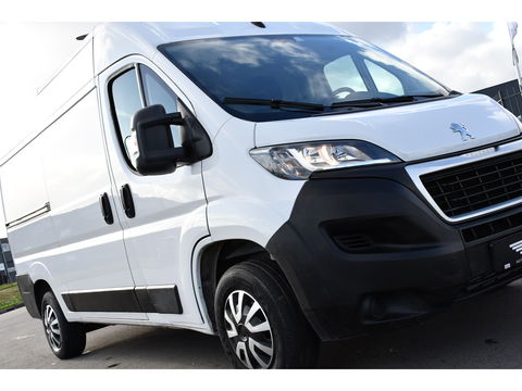 Peugeot Boxer 2.2 BlueHDi 120 L2H2 Premium Cruise, NAVI, Sensoren, Trekhaak, Multimedia, 120pk, Uniek!
