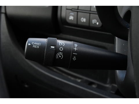 Peugeot Boxer 2.2 BlueHDi 120 L2H2 Premium Cruise, NAVI, Sensoren, Trekhaak, Multimedia, 120pk, Uniek!