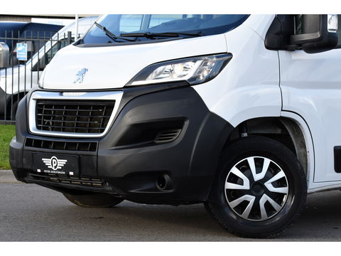 Peugeot Boxer 2.2 BlueHDi 120 L2H2 Premium Cruise, NAVI, Sensoren, Trekhaak, Multimedia, 120pk, Uniek!