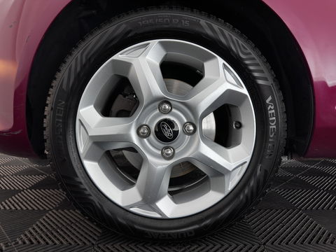 Ford Fiesta 1.4 Trend *NAVI-FULLMAP | HEATED-COMFORTSEATS | AIRCO | CARPLAY | 15''ALU*