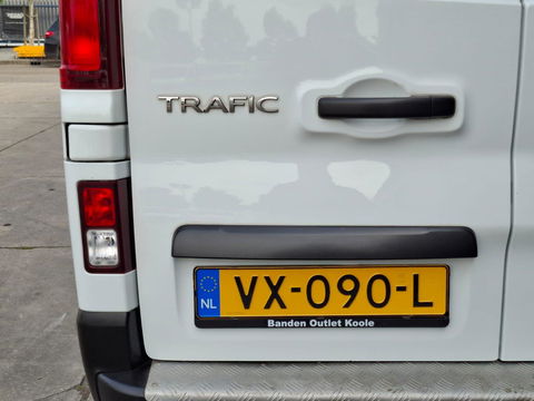 Renault Trafic 1.6 dCi T29 L2H1 DC Comfort DUBBEL CABINE / AIRCO / TREKHAAK / N.A.P / NAVI / MARGE