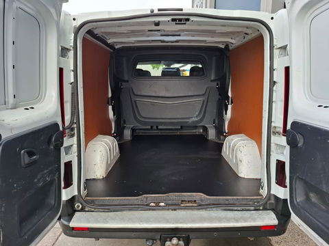 Renault Trafic 1.6 dCi T29 L2H1 DC Comfort DUBBEL CABINE / AIRCO / TREKHAAK / N.A.P / NAVI / MARGE
