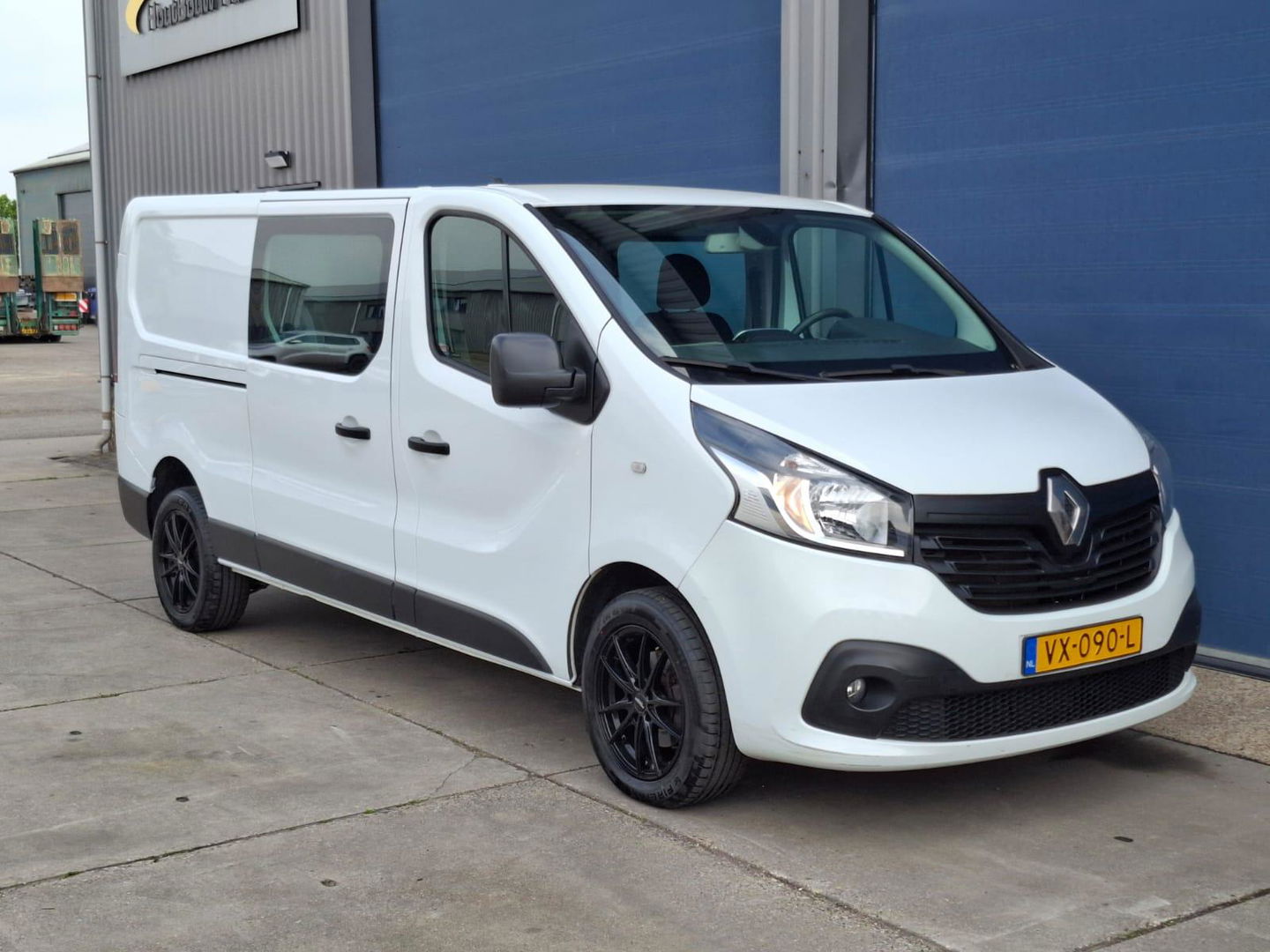 Renault Trafic 1.6 dCi T29 L2H1 DC Comfort DUBBEL CABINE / AIRCO / TREKHAAK / N.A.P / NAVI / MARGE