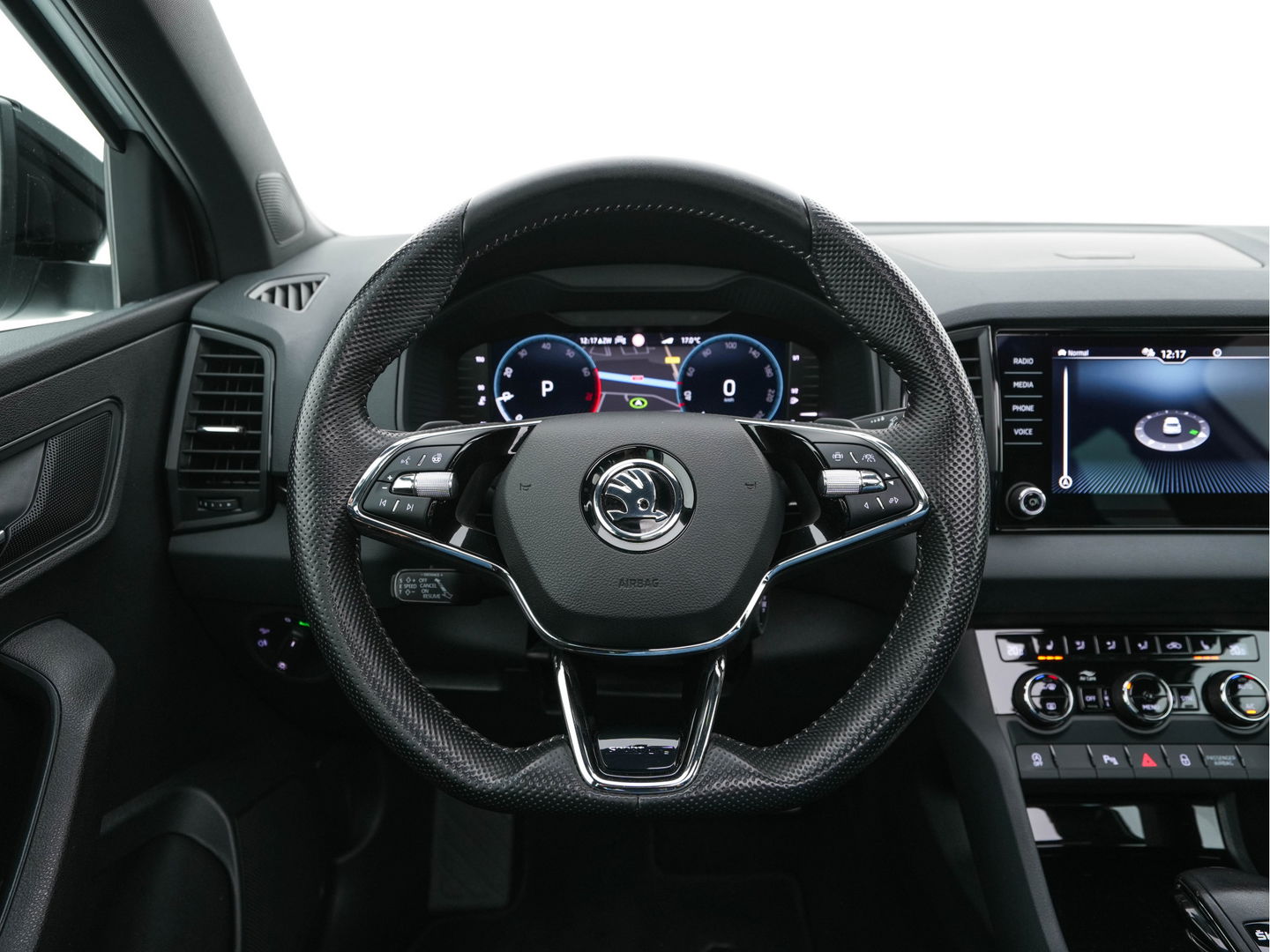 Škoda Karoq 1.5 TSI ACT Sportline (INCL-BTW) Aut. *PANO | DIGI-COCKPIT | ADAPTIVE-CRUISE | FULL-LED | BLIND-SPOT | HEATED-SPORTSEATS | CAMERA | AMBIENT-LIGHT | NAVI-FULLMAP | KEYLESS | DAB+ | SHIFT-PADDLES | PRIVACY-GLASS | .