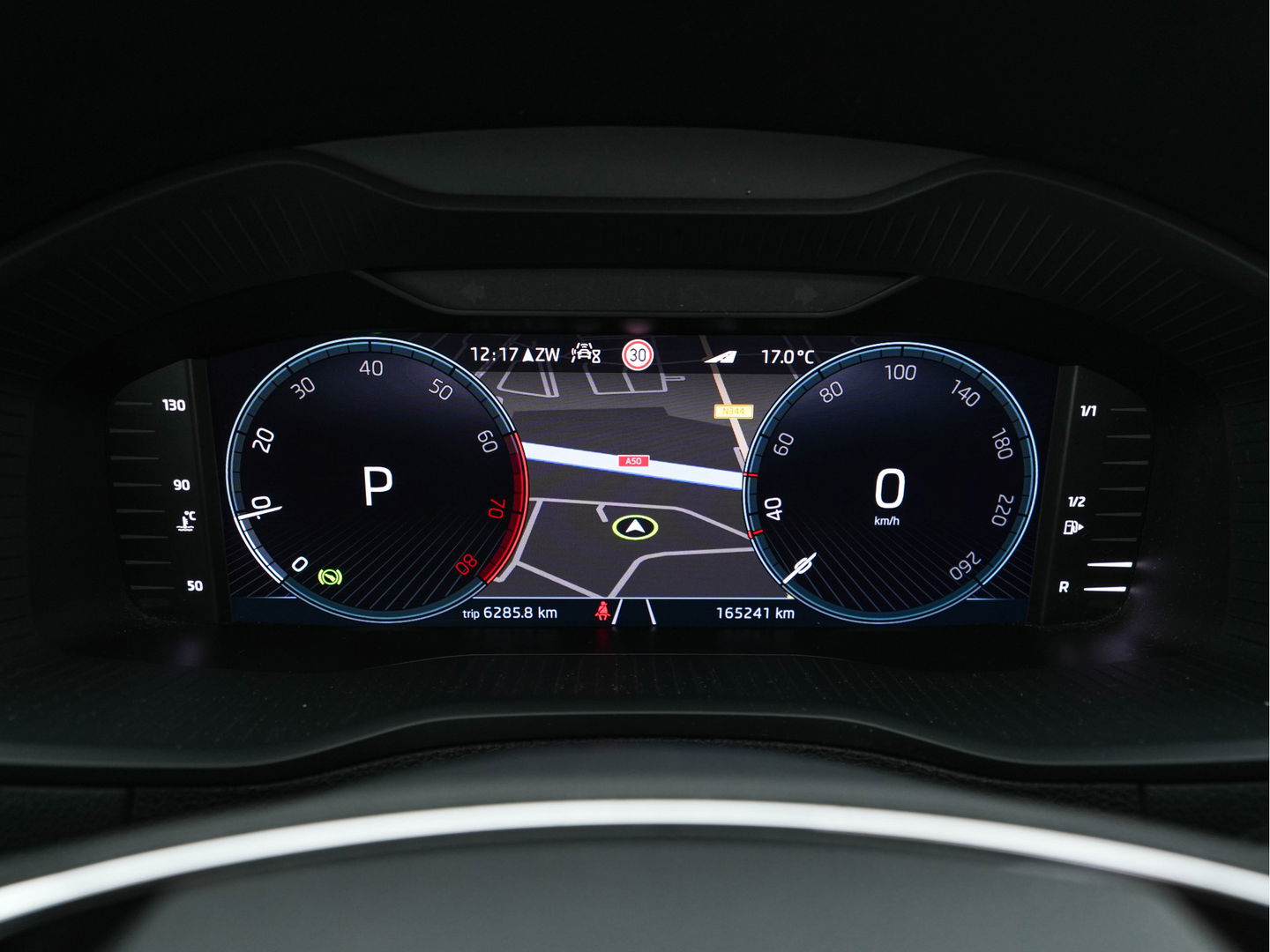 Škoda Karoq 1.5 TSI ACT Sportline (INCL-BTW) Aut. *PANO | DIGI-COCKPIT | ADAPTIVE-CRUISE | FULL-LED | BLIND-SPOT | HEATED-SPORTSEATS | CAMERA | AMBIENT-LIGHT | NAVI-FULLMAP | KEYLESS | DAB+ | SHIFT-PADDLES | PRIVACY-GLASS | .