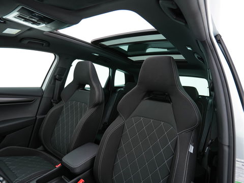 Škoda Karoq 1.5 TSI ACT Sportline (INCL-BTW) Aut. *PANO | DIGI-COCKPIT | ADAPTIVE-CRUISE | FULL-LED | BLIND-SPOT | HEATED-SPORTSEATS | CAMERA | AMBIENT-LIGHT | NAVI-FULLMAP | KEYLESS | DAB+ | SHIFT-PADDLES | PRIVACY-GLASS | .