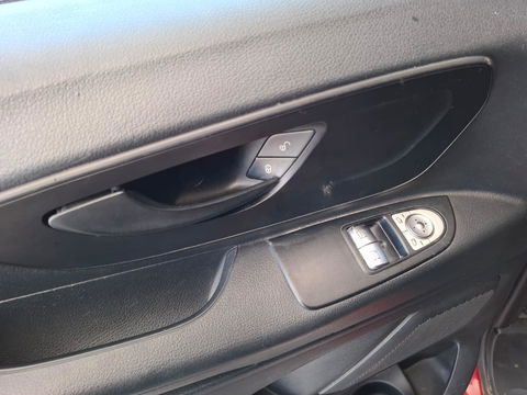 Mercedes-Benz Vito 109 CDI Functional Lang L2H1 / 3 ZITS / SIDEBARS / N.A.P / KLEP