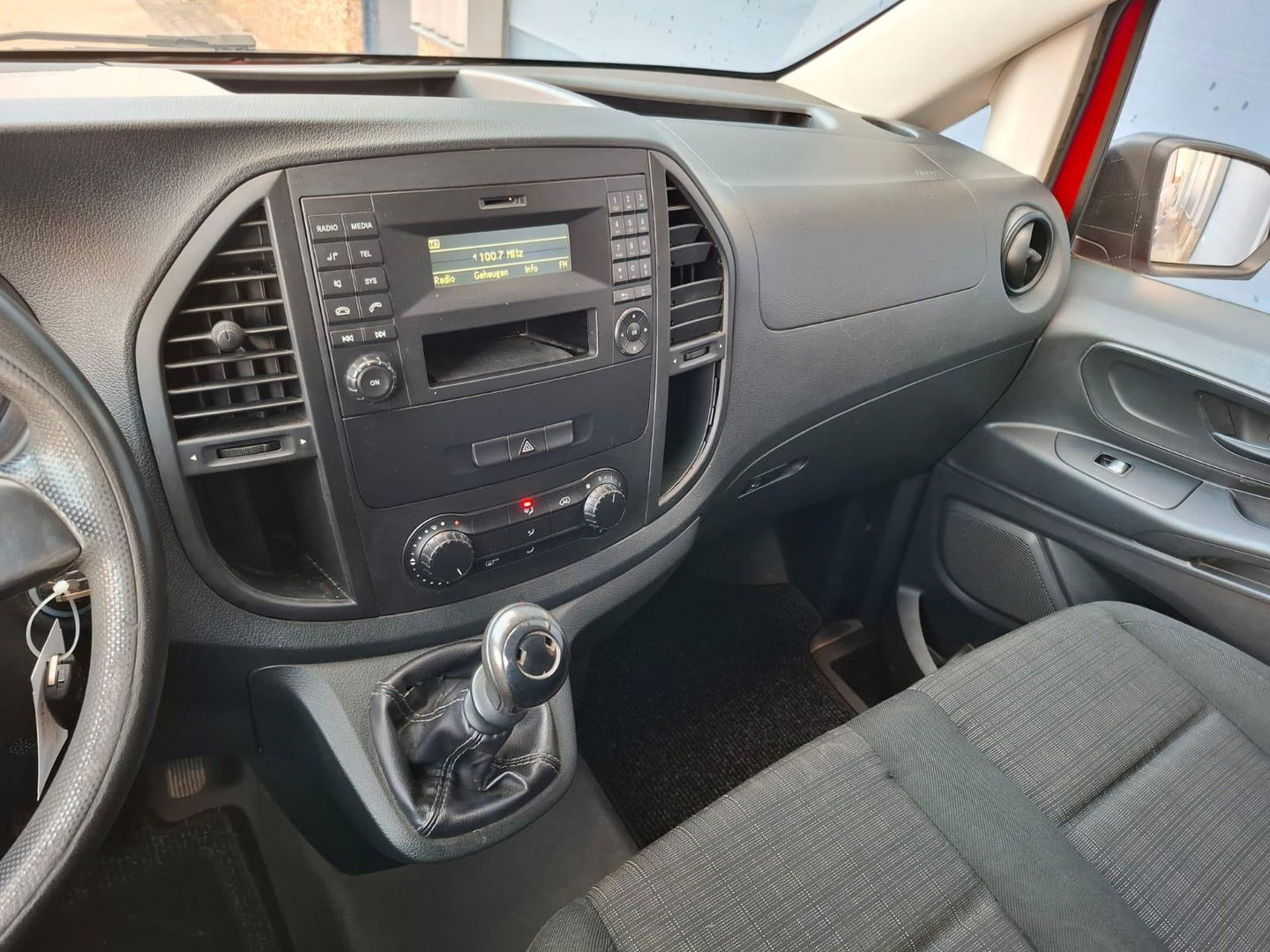 Mercedes-Benz Vito 109 CDI Functional Lang L2H1 / 3 ZITS / SIDEBARS / N.A.P / KLEP