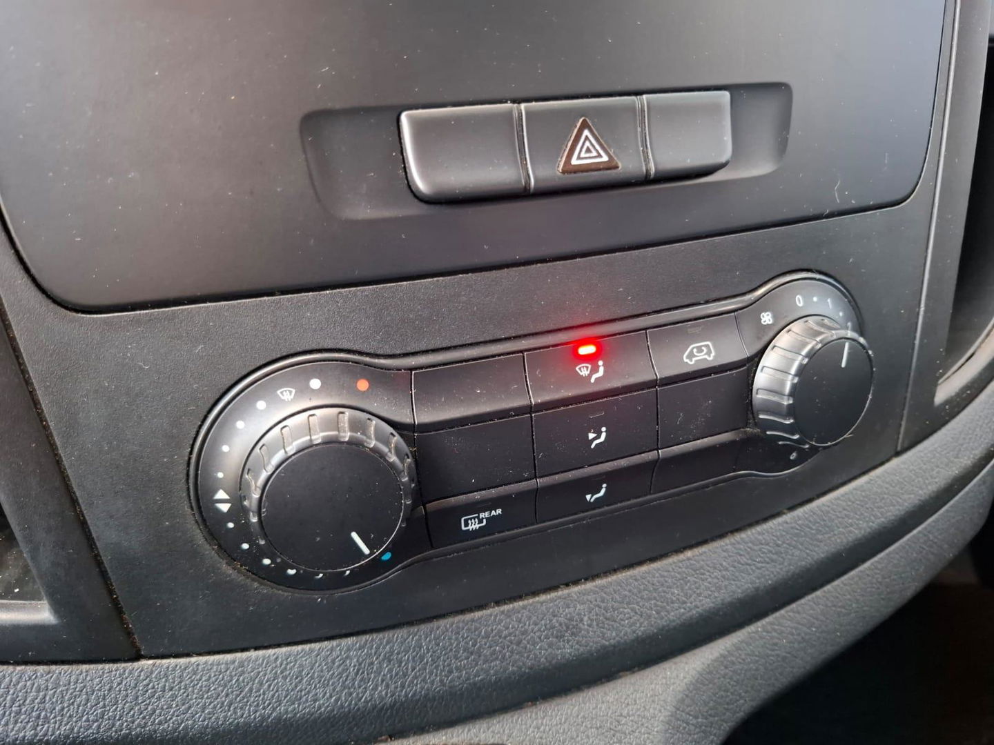 Mercedes-Benz Vito 109 CDI Functional Lang L2H1 / 3 ZITS / SIDEBARS / N.A.P / KLEP