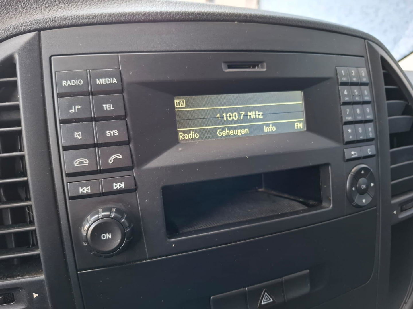 Mercedes-Benz Vito 109 CDI Functional Lang L2H1 / 3 ZITS / SIDEBARS / N.A.P / KLEP