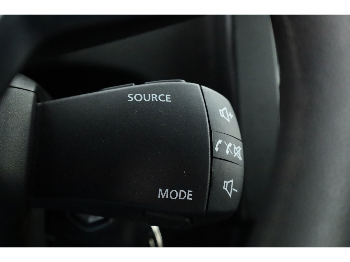 Renault Express 1.5 dCi 75 Comfort | Cruise | Trekhaak | Airco | Bluetooth | 15"