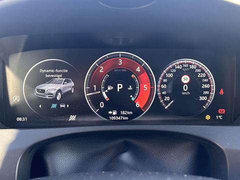 Jaguar F-PACE R-Sport | GRIJS KENTEKEN | Vol opties! | PANO | LED | Elektr. Verstelbare stoelen | Stuurverwarming