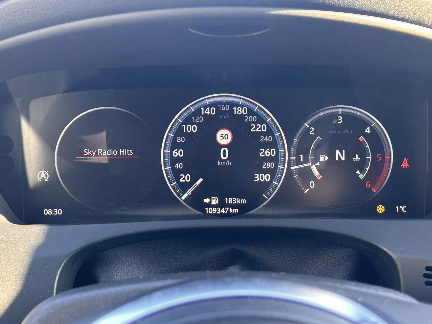 Jaguar F-PACE R-Sport | GRIJS KENTEKEN | Vol opties! | PANO | LED | Elektr. Verstelbare stoelen | Stuurverwarming