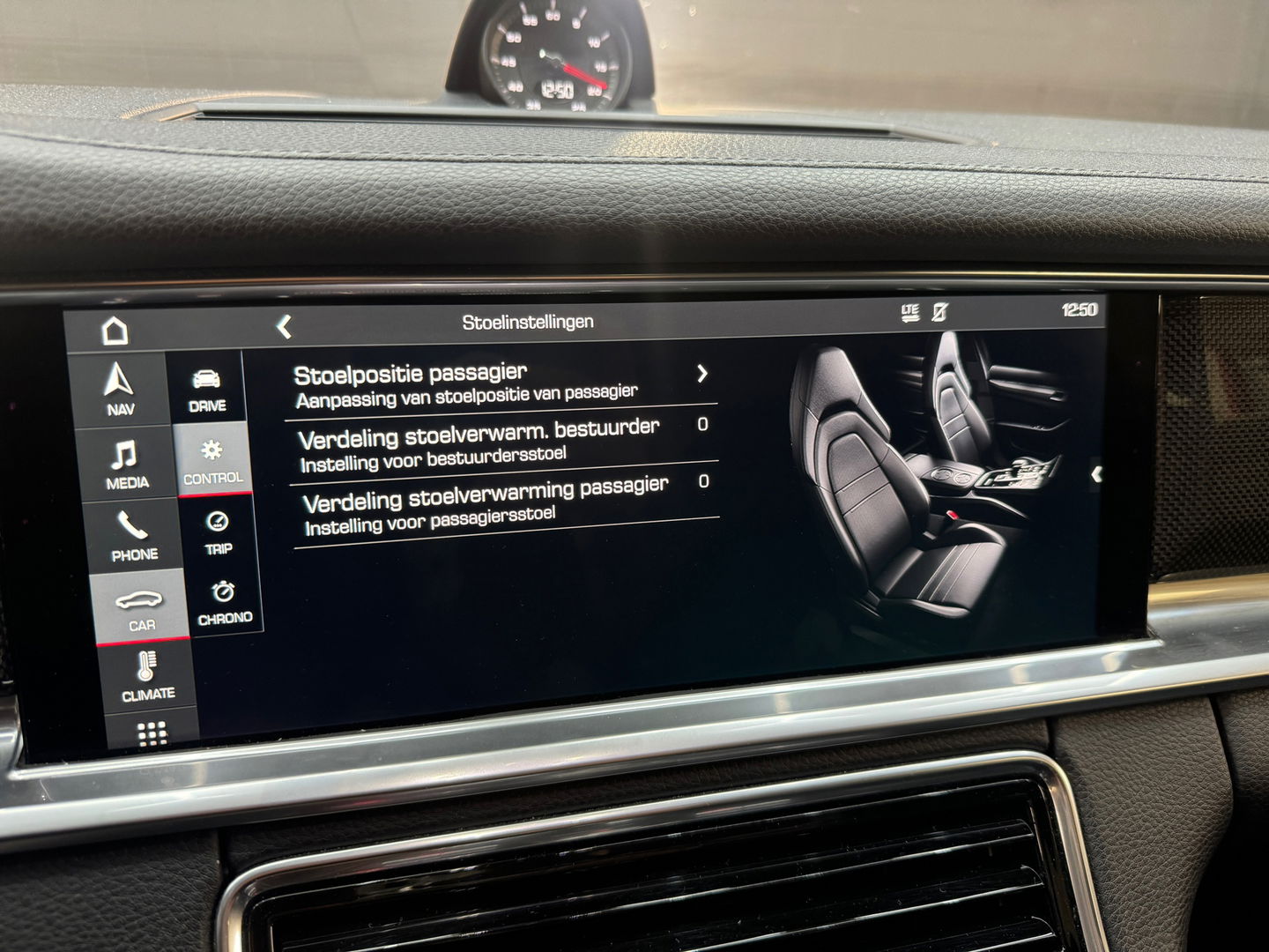 Porsche Panamera 3.0 4 Pano|Bose|18way|Keyless|Carbon|Memory