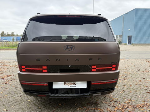 Hyundai Santa Fe 1.6 T-GDI PHEV Black Line 4WD 7p. Full Options