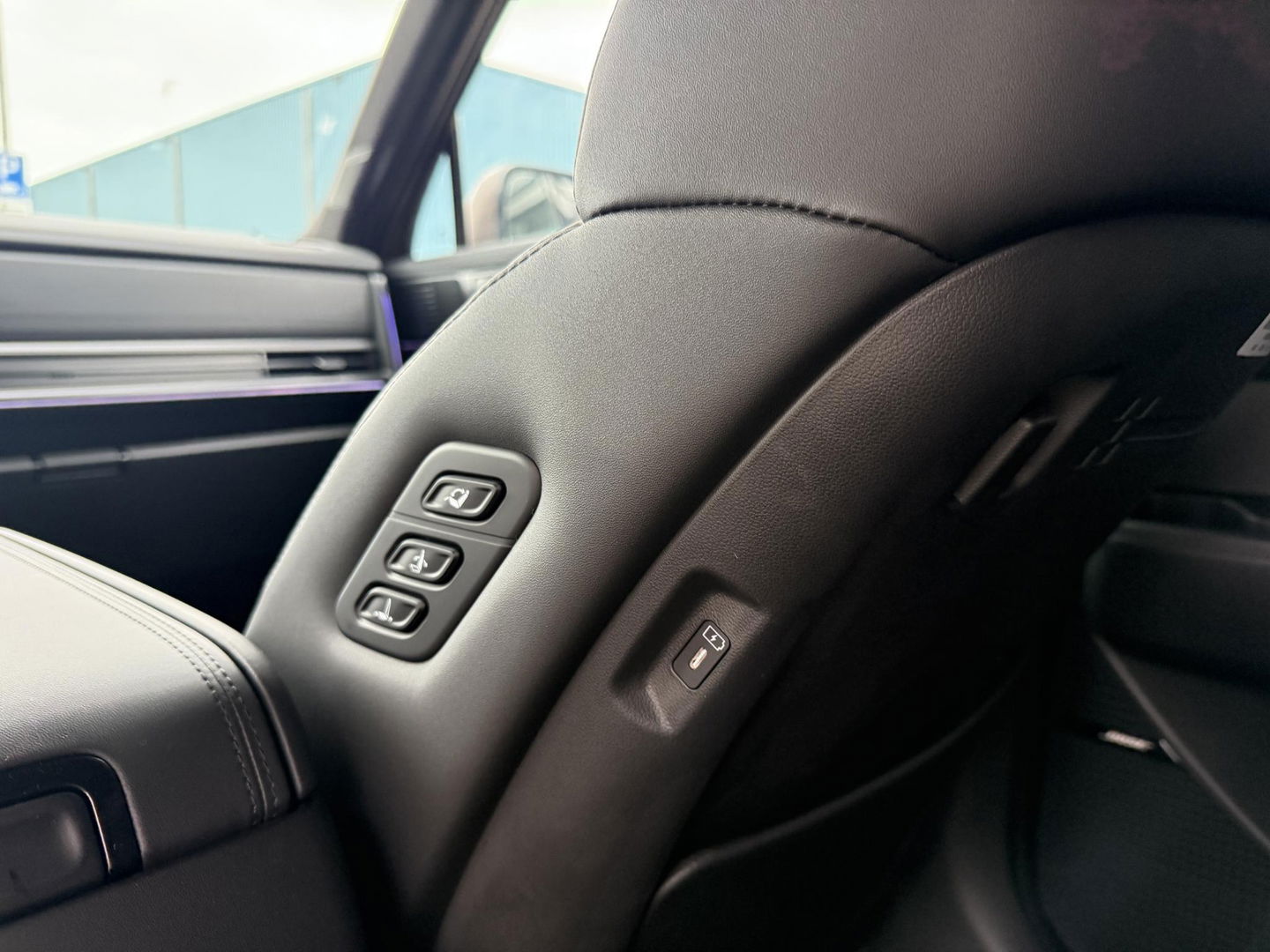 Hyundai Santa Fe 1.6 T-GDI PHEV Black Line 4WD 7p. Full Options