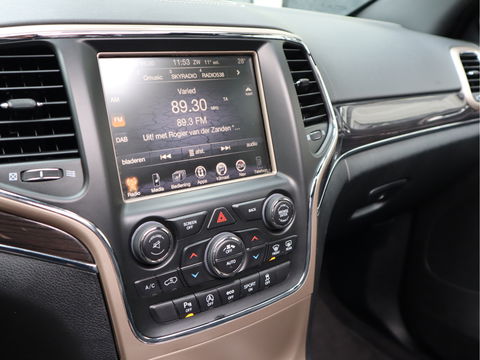 Jeep Grand Cherokee 3.0 CRD Overland - NL Auto - 3,5t KG Trekhaak - Grijs Kenteken